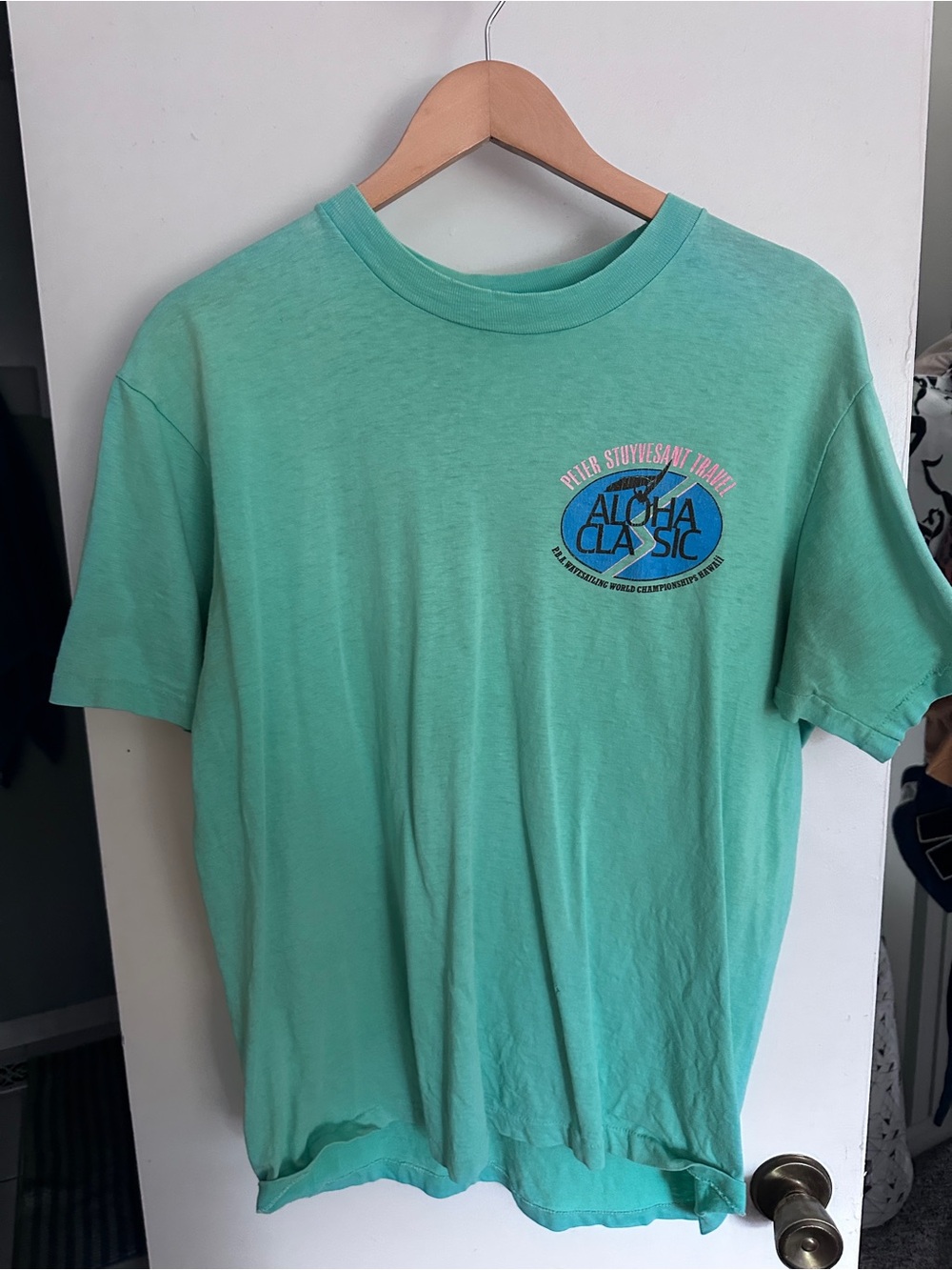Vintage aqua retro T-shirt Hawaii graphic surfer shirt singe stitch wind surfin
